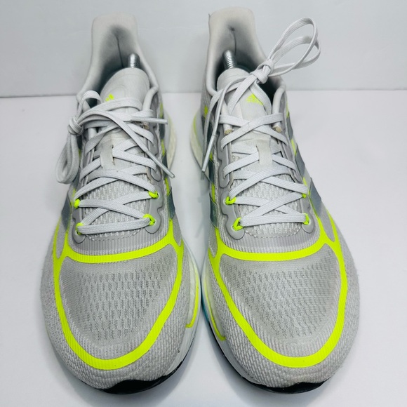 Men’s Gray and Neon Yellow Athletic Shoes - Picture 2 of 7